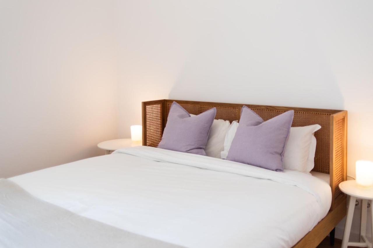 Amaro Ii - Sleek 2 Bedroom In Alcantara Apartamento Lisboa